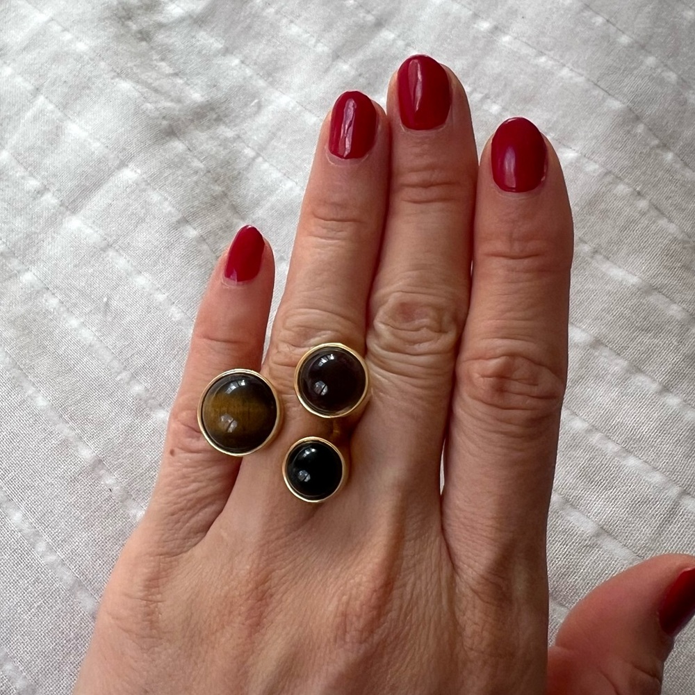 Gold plated ring with tiger eye stones. Stones are from Brazil
